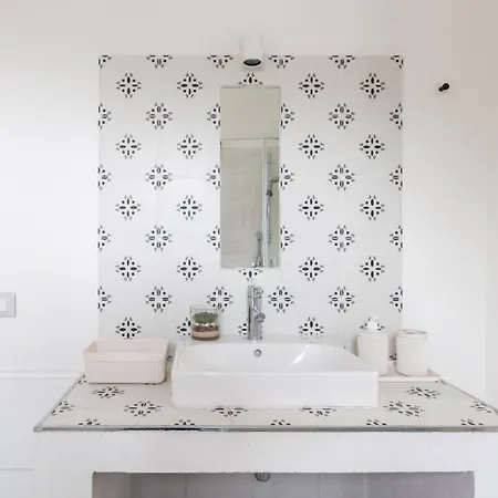 Il Sole Di Cabras-modern In The Heart Of Town 아파트 *