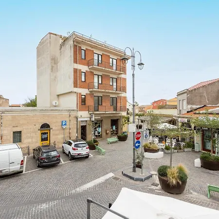 Il Sole Di Cabras-modern In The Heart Of Town 아파트